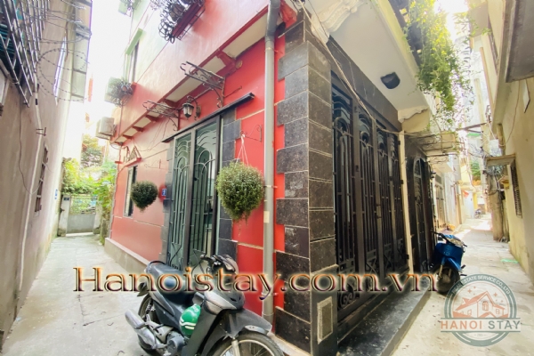 Chuyển nhượng nhà 5 tầng, lô góc trong ngõ 399 Âu Cơ, quận Tây Hồ 11