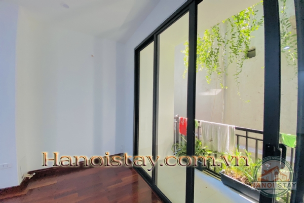 Chuyển nhượng nhà 5 tầng, lô góc trong ngõ 399 Âu Cơ, quận Tây Hồ 13