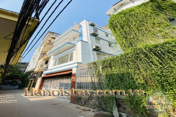 Chuyển nhượng nhà 5 tầng, lô góc trong ngõ 399 Âu Cơ, quận Tây Hồ 24