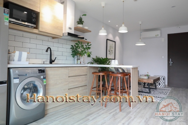 Cho thuê căn hộ dịch vụ cao cấp với 1 phòng ngủ gần văn miếu Quốc Tử Giám 8