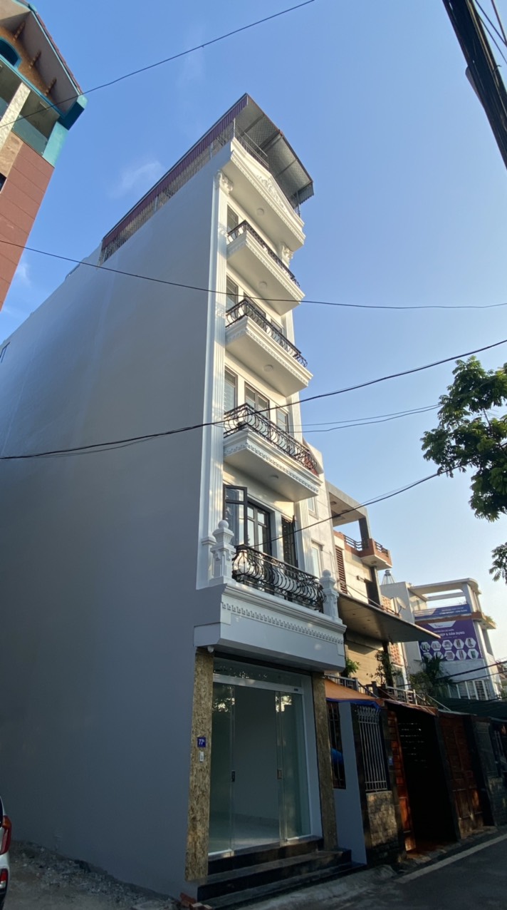 Cho thuê gấp nhà 5 tầng mới xây tại phố Lĩnh Nam, quận Hoàng Mai, Hà Nội