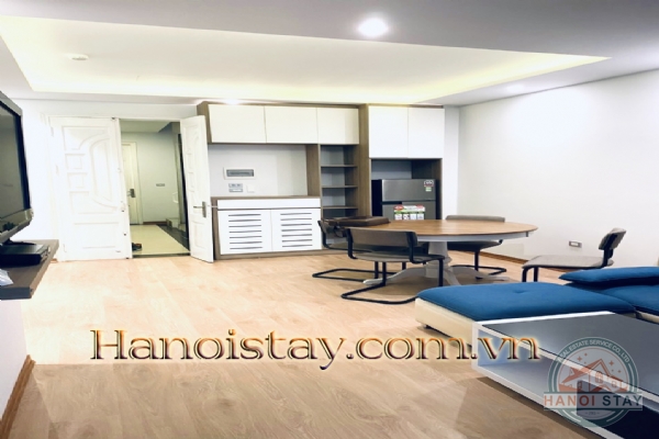Căn hộ dich vụ 1 phòng ngủ tại Trúc Bạch cho thuê giá rẻ, full nội thất 10