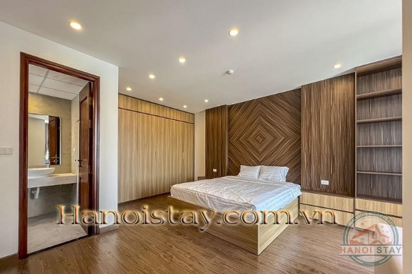 Cho thuê căn hộ dich vụ 2 phòng ngủ view siêu đẹp tại trung tâm quận Hồ Tây 1