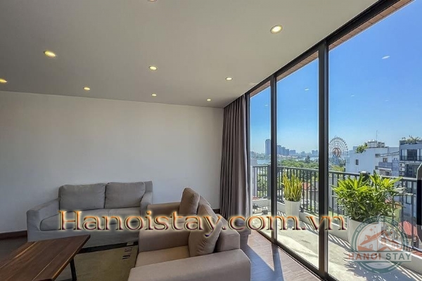 Cho thuê căn hộ dich vụ 2 phòng ngủ view siêu đẹp tại trung tâm quận Hồ Tây 2