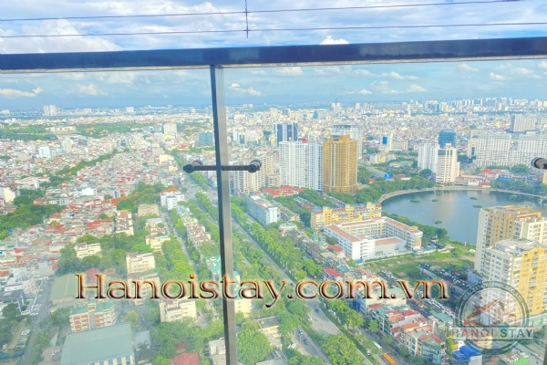 Căn hộ 2 phòng ngủ, tầng cao siêu đẹp cho thuê tại Vinhome Metropolis 13