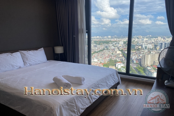 Căn hộ 2 phòng ngủ, tầng cao siêu đẹp cho thuê tại Vinhome Metropolis 16