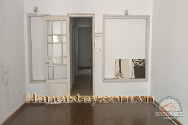 Chuyển nhượng nhà mặt phố Nam Ngư, quận Hoàn Kiếm, vừa ở vừa kinh doanh được 5