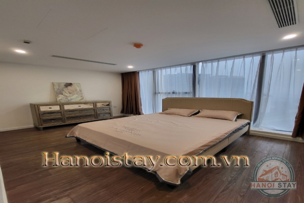 Cho thuê căn hộ 3 phòng ngủ Vinhomes Skylake, đây là căn góc, tầng cao 1