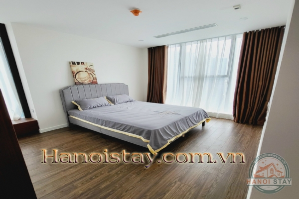 Cho thuê căn hộ 3 phòng ngủ Vinhomes Skylake, đây là căn góc, tầng cao 14