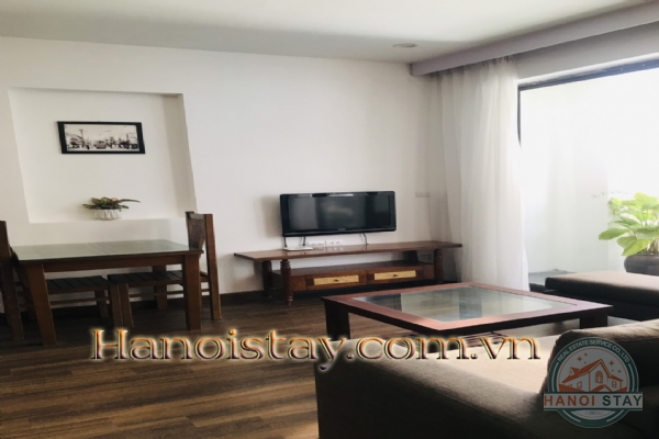 Cho thuê căn hộ dịch vụ có ban công tại khu vực Nguyễn Văn Cừ, quận Long Biên 5