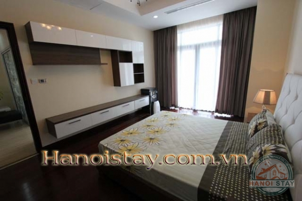 Cho thuê Royal City theo ngày, tháng, năm căn hộ 03 phòng ngủ, có nội thất, giá hợp lý 1
