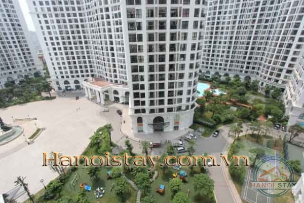 Cho thuê Royal City theo ngày, tháng, năm căn hộ 03 phòng ngủ, có nội thất, giá hợp lý 2