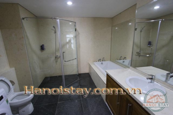 Cho thuê Royal City theo ngày, tháng, năm căn hộ 03 phòng ngủ, có nội thất, giá hợp lý 3