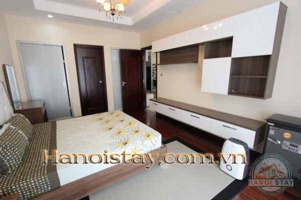 Cho thuê Royal City theo ngày, tháng, năm căn hộ 03 phòng ngủ, có nội thất, giá hợp lý 17