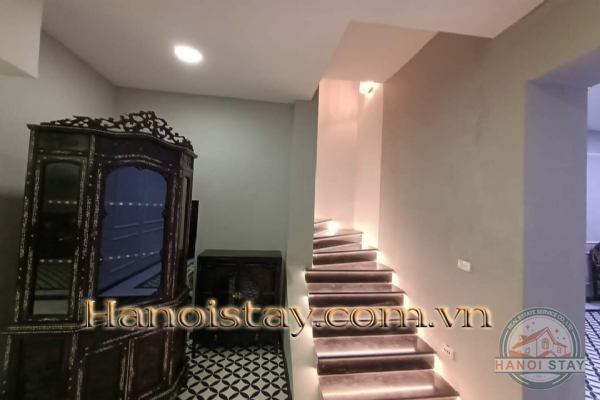Bán nhà chính chủ trung tâm Hoàn Kiếm, diện tích 115m2 x 2 tầng 10