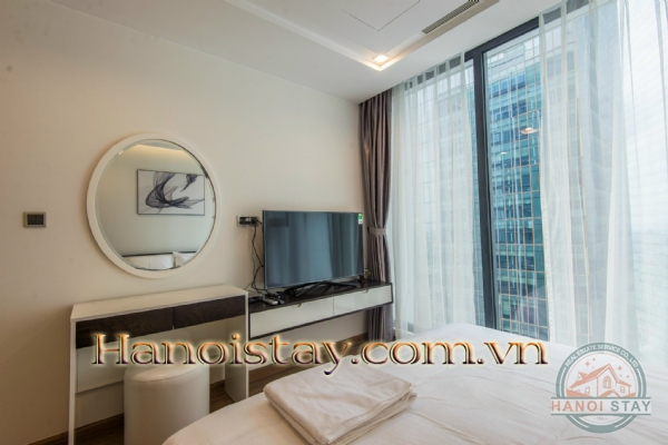 Vinhome Metropolis 2 phòng ngủ cho thuê giá chỉ 1550$, full nội thất cao cấp 27