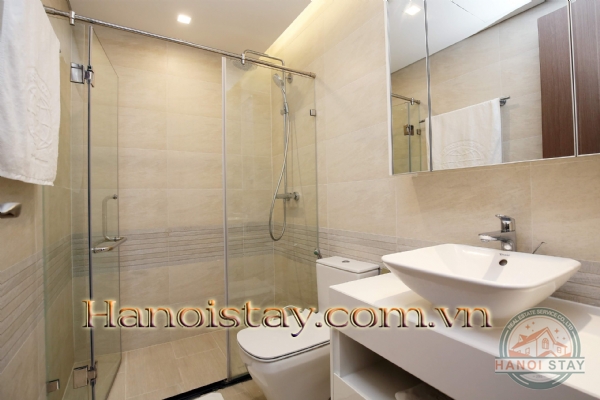 Căn hộ chính chủ Vinhome Metropolis với 3 phòng ngủ cao cấp cho thuê dài hạn 3