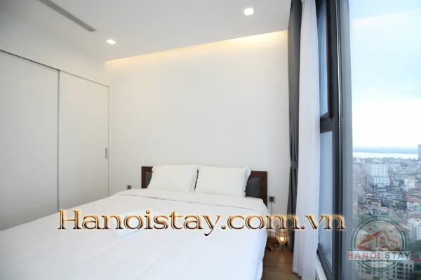 Căn hộ chính chủ Vinhome Metropolis với 3 phòng ngủ cao cấp cho thuê dài hạn 14