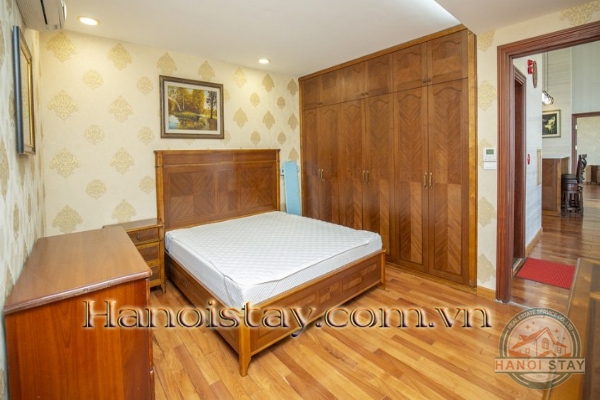 Căn hộ cao cấp với 2 phòng ngủ, view hồ Tây cho thuê ngắn hạn hoặc dài hạn 6