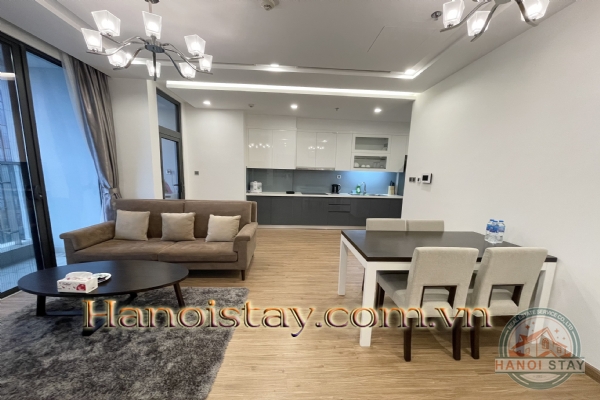 Căn hộ M1 Vinhomes Metropolis 2 phòng ngủ cho người nước ngoài thuê 3