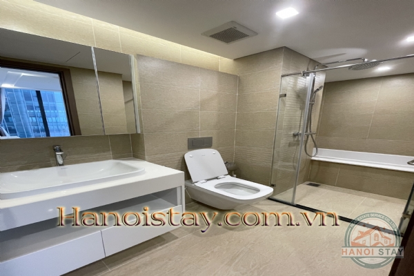 Căn hộ M1 Vinhomes Metropolis 2 phòng ngủ cho người nước ngoài thuê 9