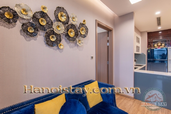 Cho thuê căn hộ 2 phòng ngủ tại Vinhome Metropolis, tòa M2, tầng trung, full đồ 5