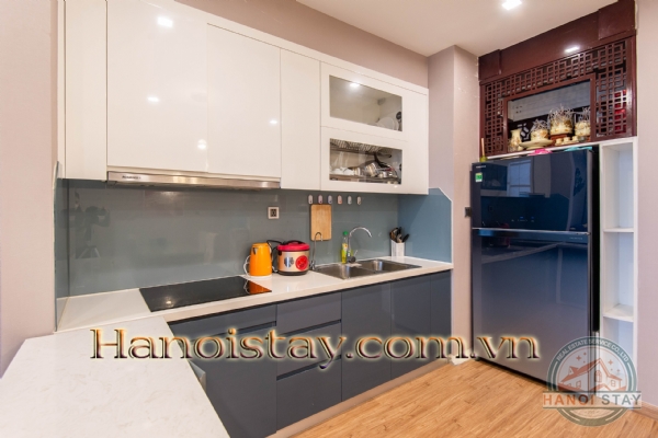 Cho thuê căn hộ 2 phòng ngủ tại Vinhome Metropolis, tòa M2, tầng trung, full đồ 7