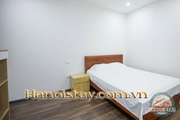 Căn hộ 2 phòng ngủ, nhiều ánh sáng cho thuê tại phố Từ Hoa, quận Tây Hồ 8