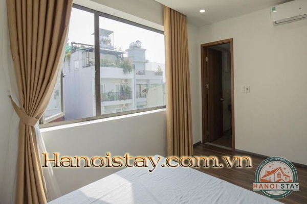 Căn hộ 2 phòng ngủ, nhiều ánh sáng cho thuê tại phố Từ Hoa, quận Tây Hồ 12