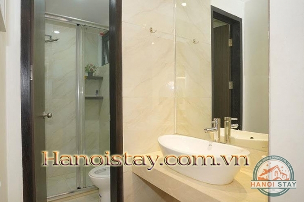 Căn hộ dịch vụ 2 phòng ngủ khu vực Quảng Khánh, Tây Hồ cho thuê, thiết kế đẹp, giá tốt 10