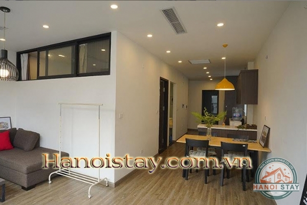Căn hộ dịch vụ 2 phòng ngủ khu vực Quảng Khánh, Tây Hồ cho thuê, thiết kế đẹp, giá tốt 2