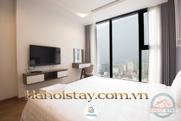Cho thuê căn hộ 2 phòng ngủ tại Vinhome Metropolis, tầng cao, view trực diện Hồ Tây 15