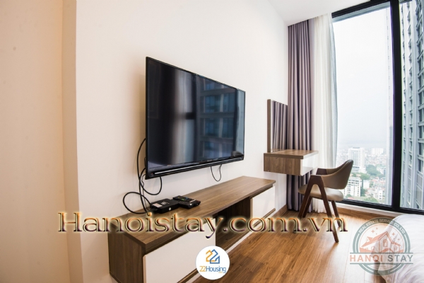 Cho thuê căn hộ 2 phòng ngủ tại Vinhome Metropolis, tầng cao, view trực diện Hồ Tây 24