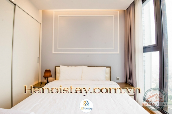 Cho thuê căn hộ 2 phòng ngủ tại Vinhome Metropolis, tầng cao, view trực diện Hồ Tây 7