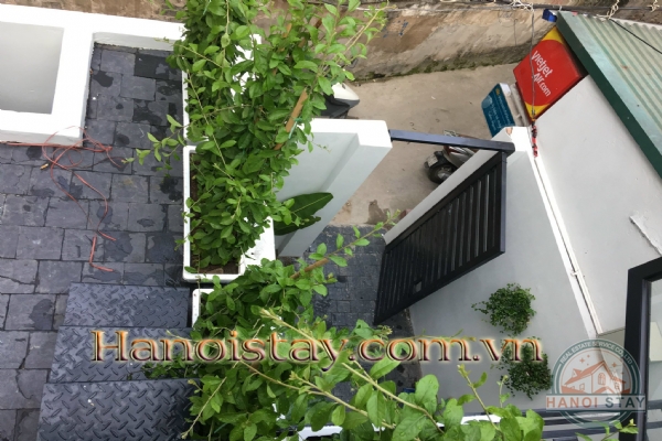 Chính chủ gửi cho thuê nhà nguyên căn tại phố Hoàng Hoa Thám, quận Ba Đình 2