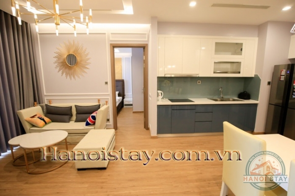 Cho người Nhật thuê căn hộ 2PN tại Vinhomes Metropolis với thiết kế tinh tế 2