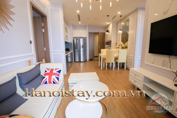 Cho người Nhật thuê căn hộ 2PN tại Vinhomes Metropolis với thiết kế tinh tế 3