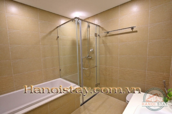 Cho người Nhật thuê căn hộ 3PN tại Vinhomes Metropolis Liễu Giai 4