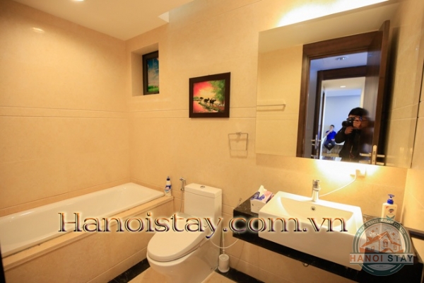 Cho thuê căn hộ cao cấp Hoàng Thành Tower theo ngày, tháng, năm 10