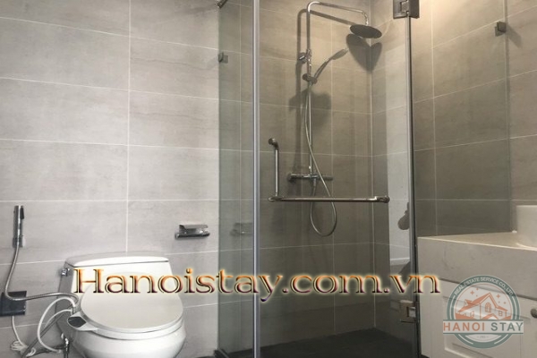 Cho thuê căn hộ chung cư Lakeview thuộc tòa R3 Sunshine Riverside, Tây Hồ, tầng cao 12