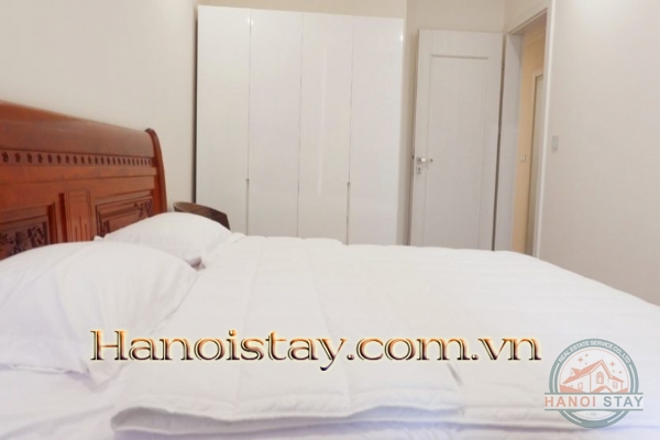 Cho thuê căn hộ chung cư Lakeview thuộc tòa R3 Sunshine Riverside, Tây Hồ, tầng cao 8