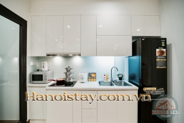 Cần cho thuê căn hộ dịch vụ tầng cào tại Vinhomes Skylake Hà Nội, full nội thất hiện đại, trẻ trung 2