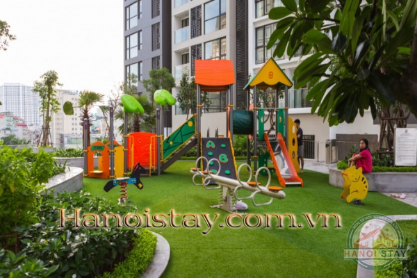 Cần cho thuê căn hộ dịch vụ tầng cào tại Vinhomes Skylake Hà Nội, full nội thất hiện đại, trẻ trung 9